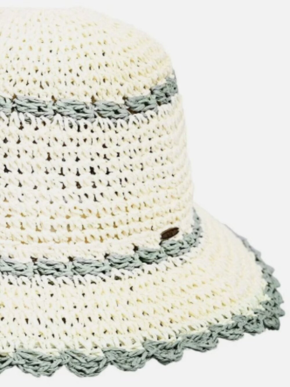 CC HAND CROCHET SCALLOP EDGE BUCKET HAT NWT